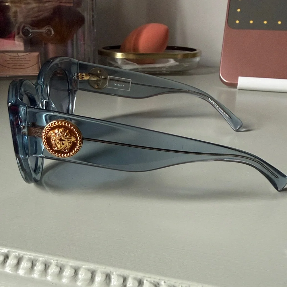 Versace sunglasses bought in England - Picture 2 of 4